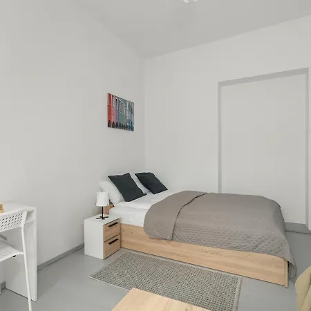 Апартаменты Elegancki Apartament W Poblizu Rynku Poznan Piekary 8A By Heyrent *