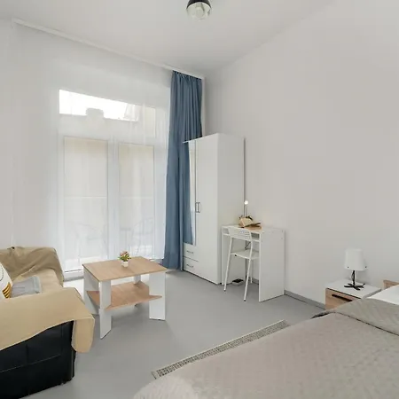 Апартаменты Elegancki Apartament W Poblizu Rynku Poznan Piekary 8A By Heyrent Познань